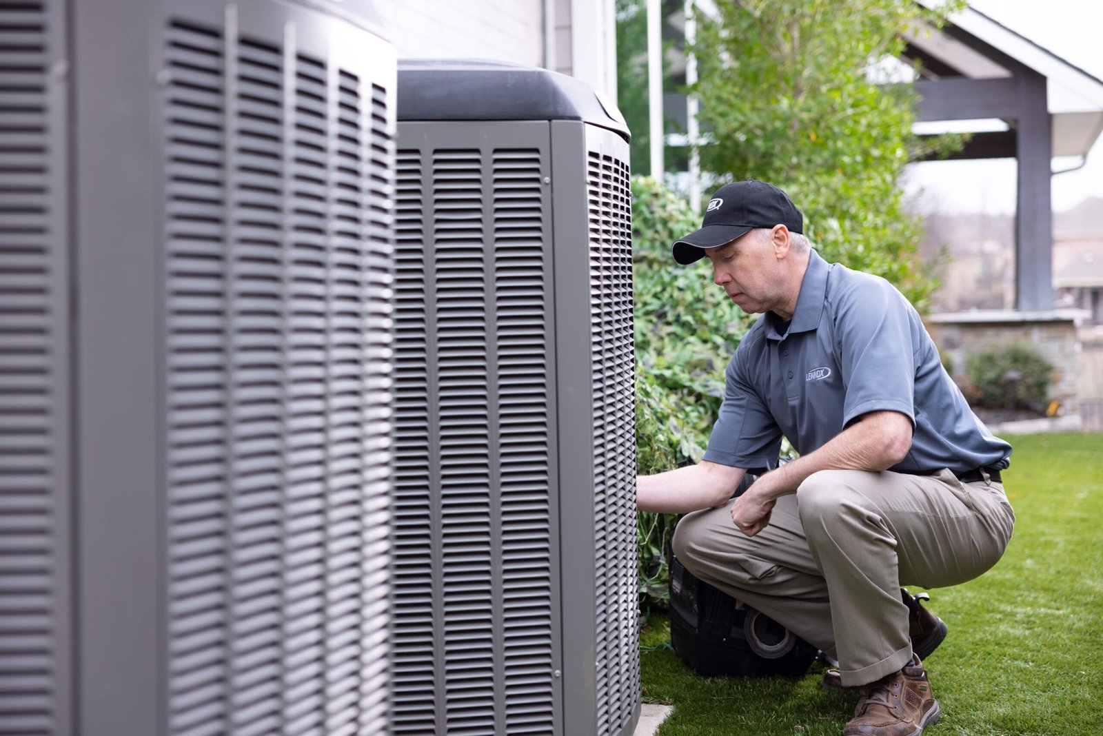 10 outside ac2 servicingtool tech 056 min